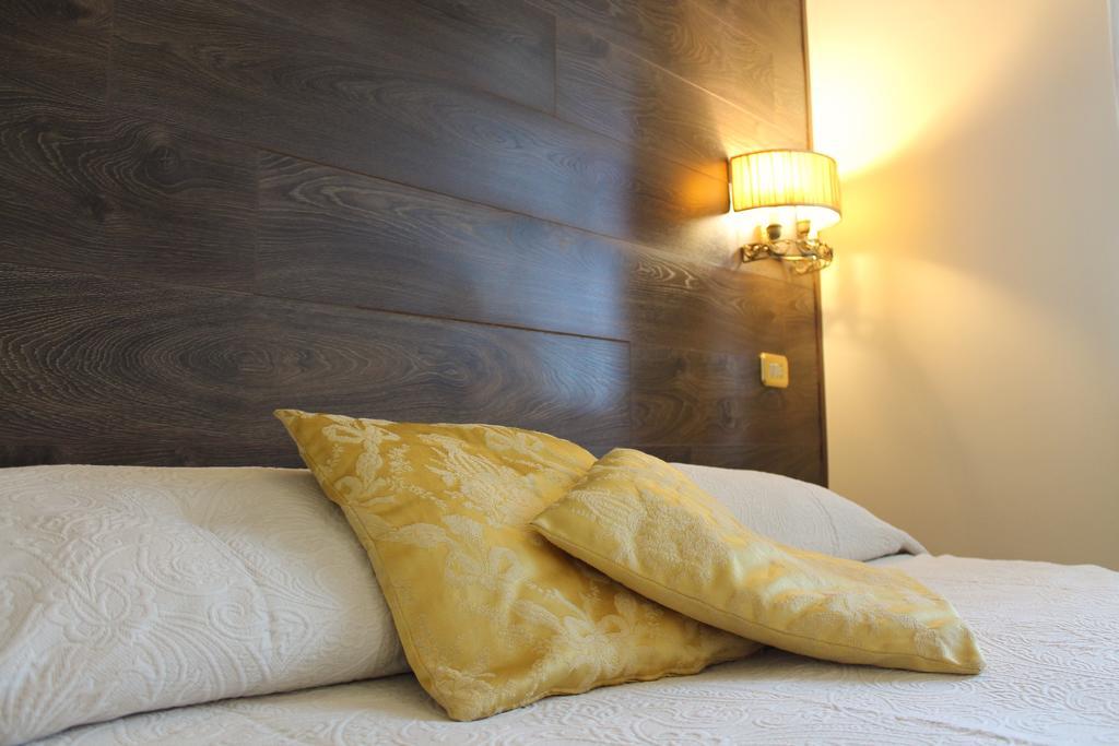 Bed and Breakfast Casa La Via del Mare Taormina Esterno foto