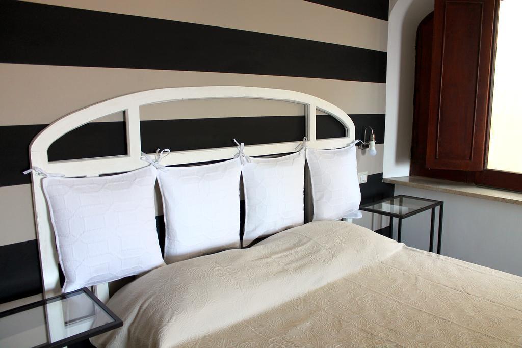 Bed and Breakfast Casa La Via del Mare Taormina Esterno foto