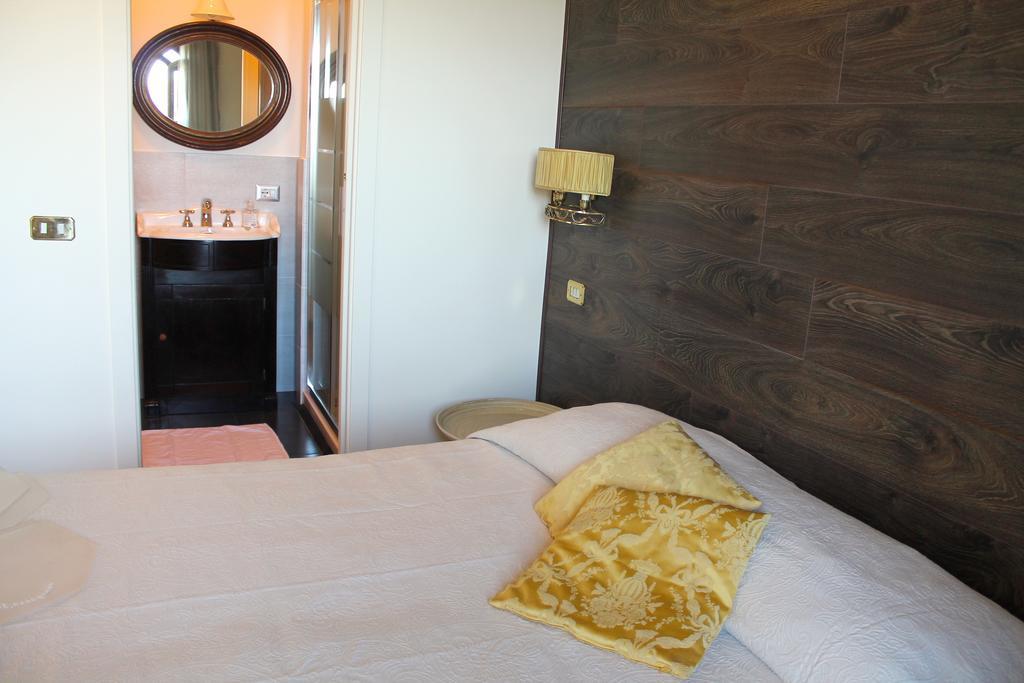 Bed and Breakfast Casa La Via del Mare Taormina Esterno foto